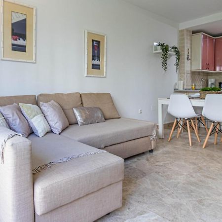 797 Holiday Rentals- Duplex Para 7 En La Carihuela A 1 Min De La Playa Torremolinos Zewnętrze zdjęcie